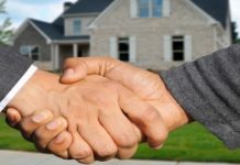 Nhân viên kinh doanh bất động sản làm gì? Lương cao không? nhân viên kinh doanh bđs làm gì
