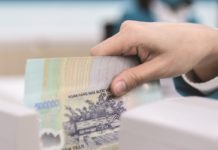 thu nhập của nhân viên ngân hàng