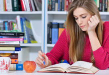 giỏi tiếng anh nên học ngành nào